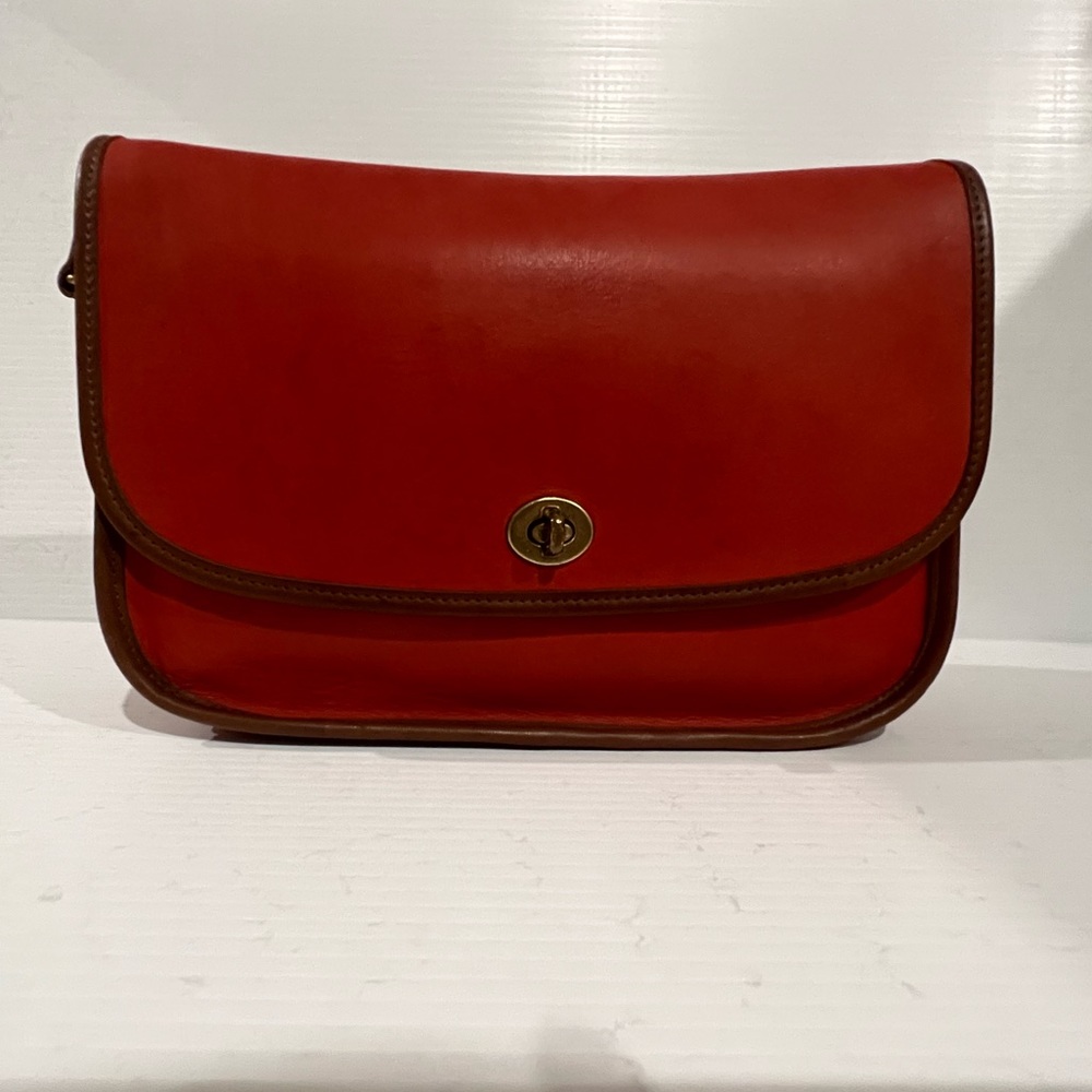 Vintage Coach spectator city bag
